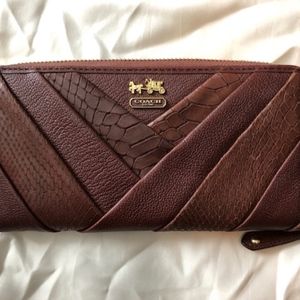 Madison Diagonal Pleated Exotic Accordion Wallet